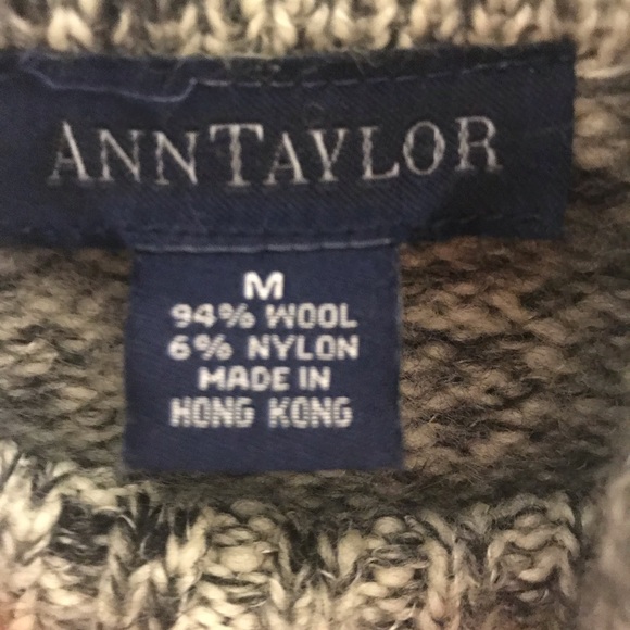 Ann Taylor knit turtleneck sweater - Picture 2 of 5